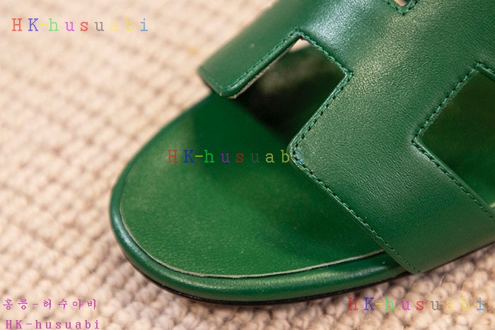 NEW 에르메스 샌들 신상 H 2425009