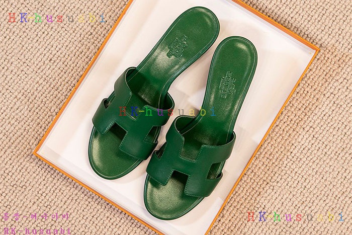 NEW 에르메스 샌들 신상 H 2425009