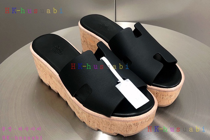 NEW 에르메스 샌들 신상  H 846001