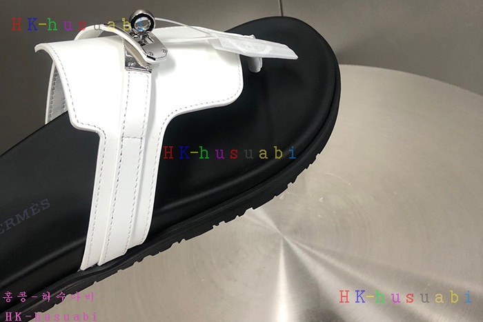 NEW 에르메스 샌들 신상  H 847004