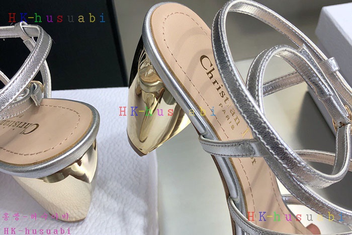 NEW 디올 샌들 신상 DR 412205