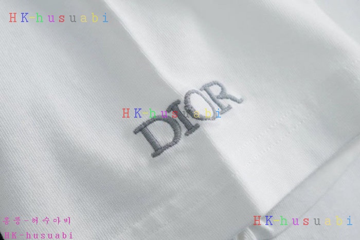 NEW 디올 반팔티 신상 DR 114250