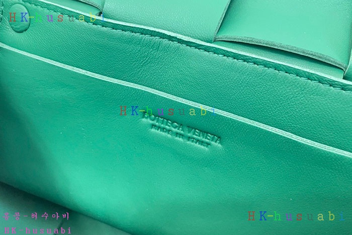 ★미러급★보테가베네타  벨트 카세트 639367