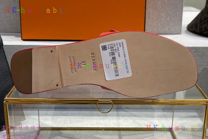 NEW 에르메스 신발 신상  H 5528404