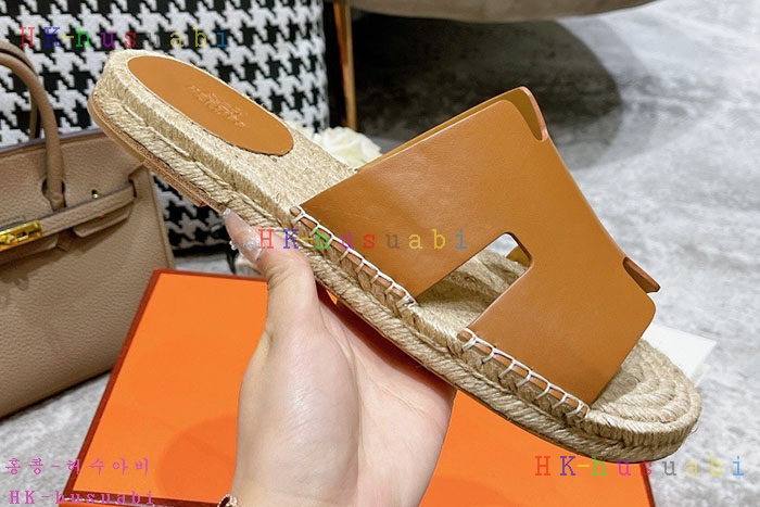 NEW 에르메스 샌들 신상  H 566720