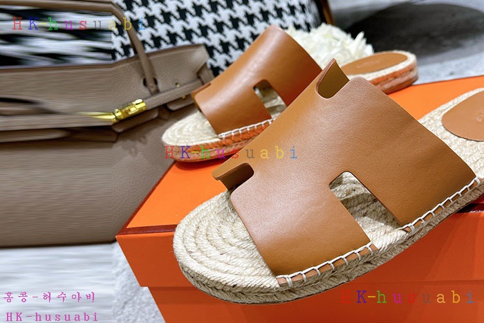 NEW 에르메스 샌들 신상  H 566720