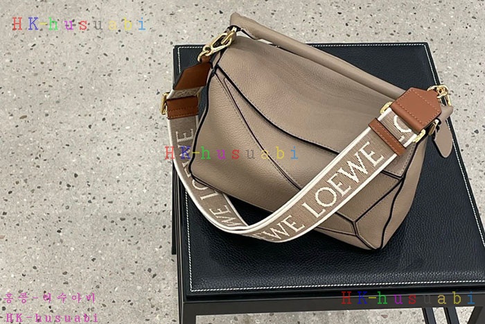 ★미러급★로에베 아나그램 스트랩 L748810-2