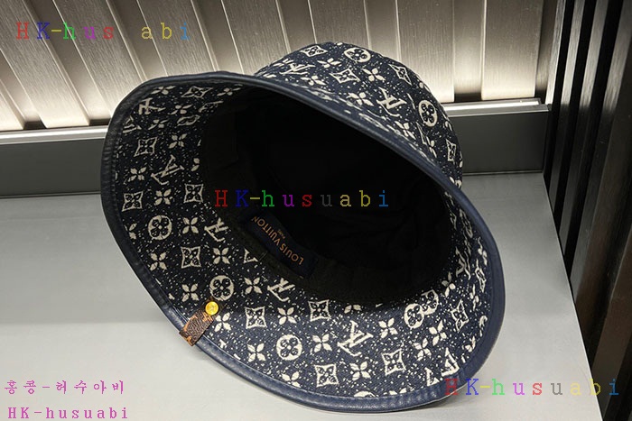 NEW 루이비통 모자 신상 LV 44712