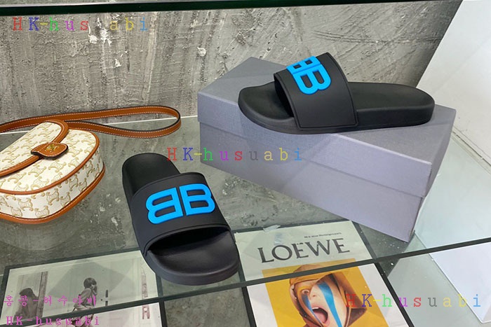 NEW  발렌시아가 신발 신상 B 1143302