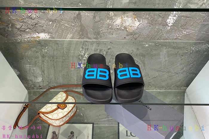 NEW  발렌시아가 신발 신상 B 1143302