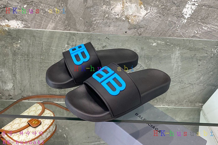 NEW  발렌시아가 신발 신상 B 1143302
