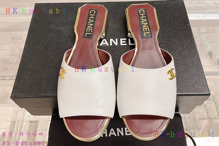 NEW 샤넬 슬리퍼 신상 C 536601