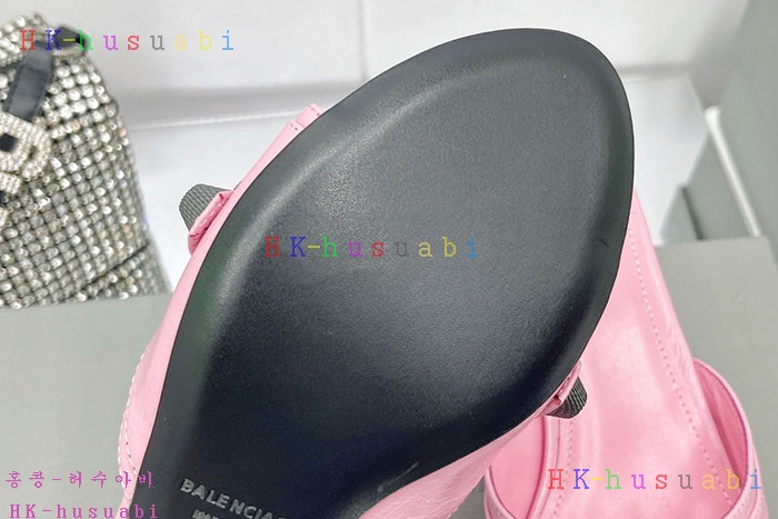 NEW 발렌시아가 샌들 신상 B 662602