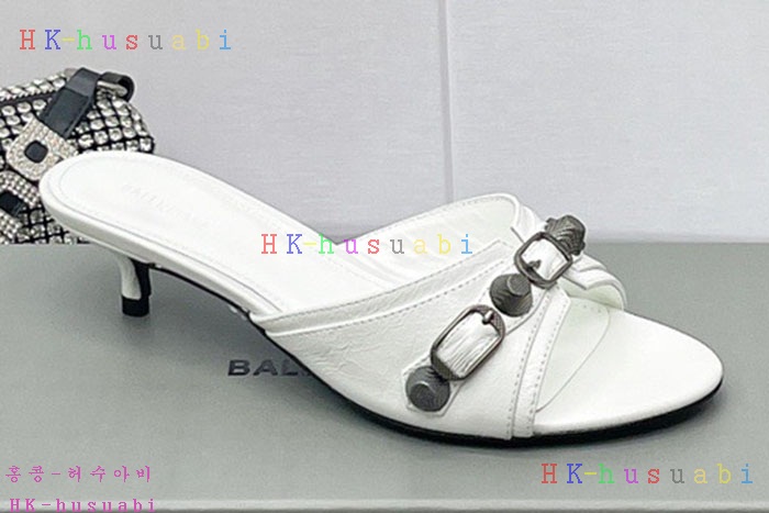 NEW 발렌시아가 샌들 신상 B 662603