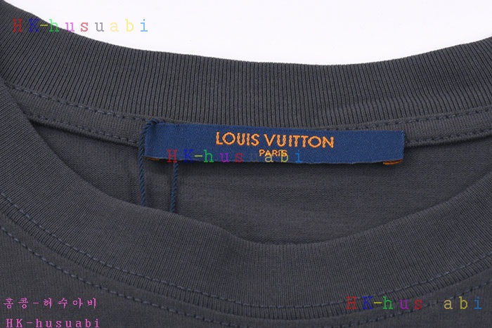 NEW 루이비통 반팔티 신상 LV 152402