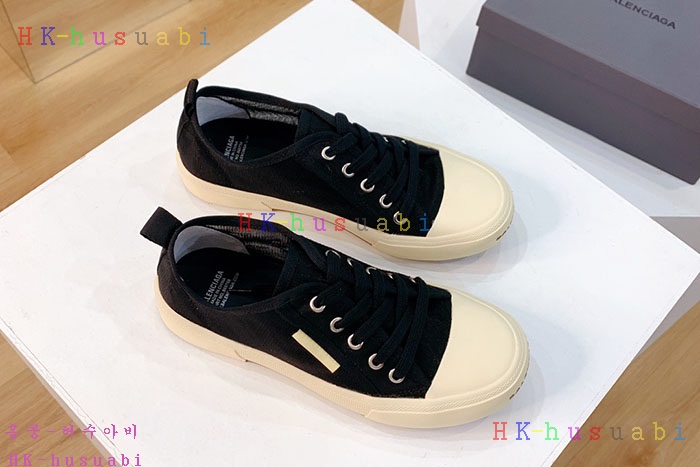 NEW 발렌시아가 신발 신상 B 222458