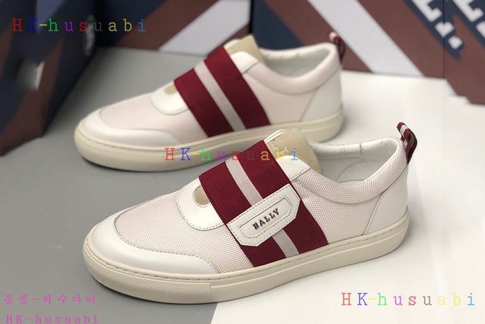 NEW 발리 스니커즈 신상 B 592244