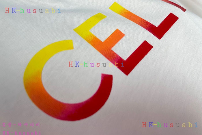 NEW 셀린느 반팔티 신상 C 124551