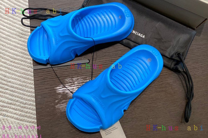 NEW 발렌시아가 샌들 신상 B 552401