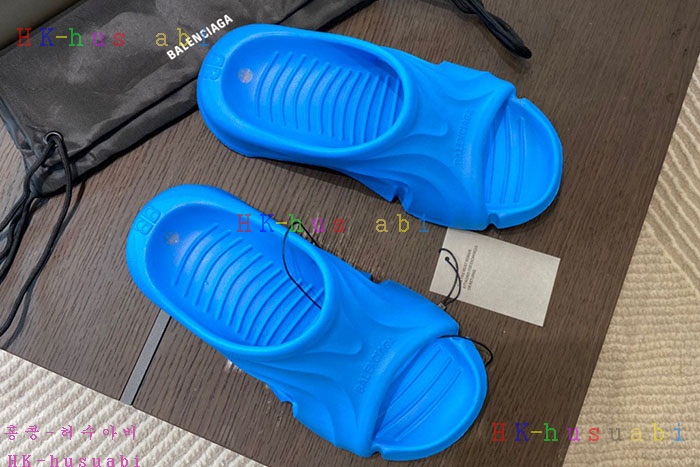NEW 발렌시아가 샌들 신상 B 552401
