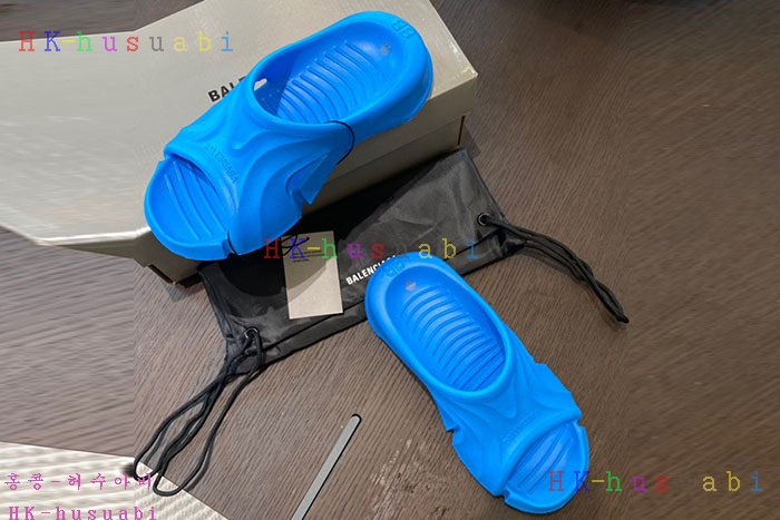 NEW 발렌시아가 샌들 신상 B 552401