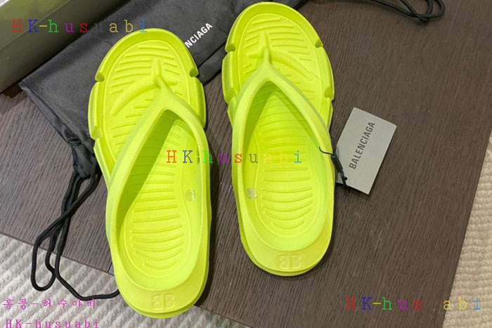 NEW 발렌시아가 샌들 신상 B 552503