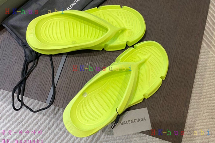 NEW 발렌시아가 샌들 신상 B 552503
