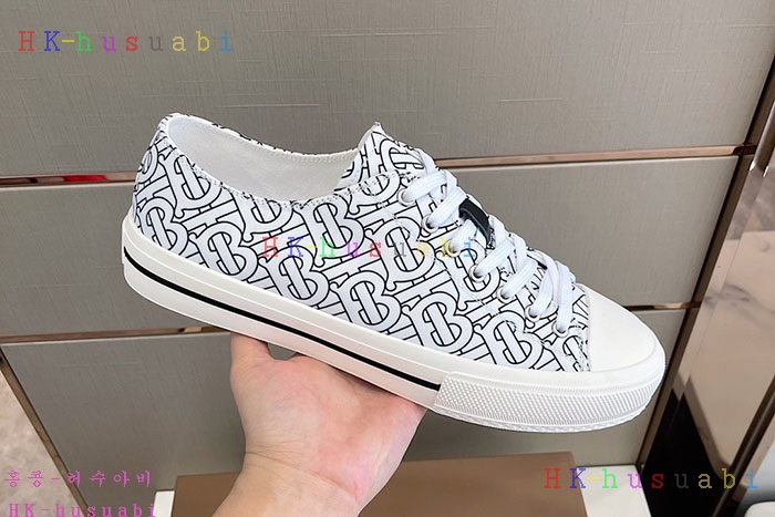 NEW 버버리 신발 신상 B 8333301