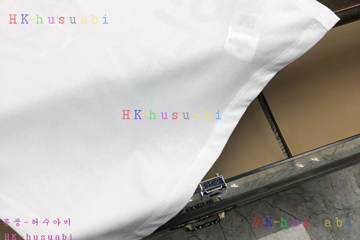 NEW 스톤 아일랜드 반팔티 신상 ST 2010208