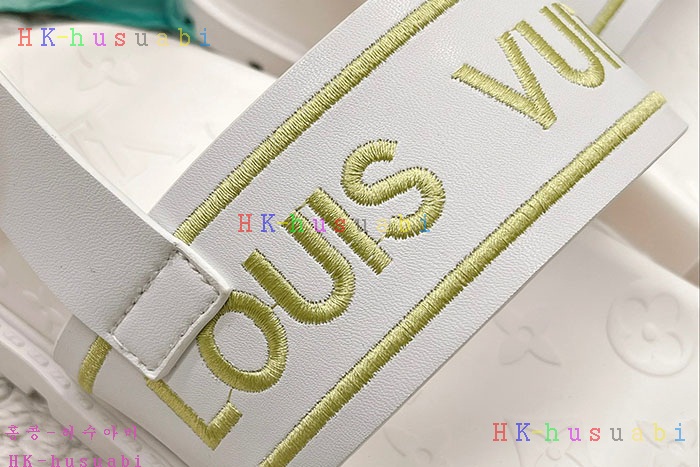 NEW 루이비통 샌들 신상 LV 7255512