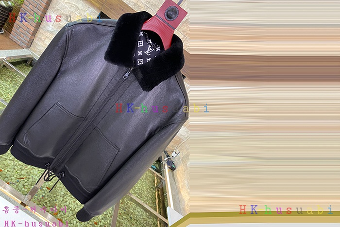 NEW 루이비통 가죽자켓  신상 LV 884236