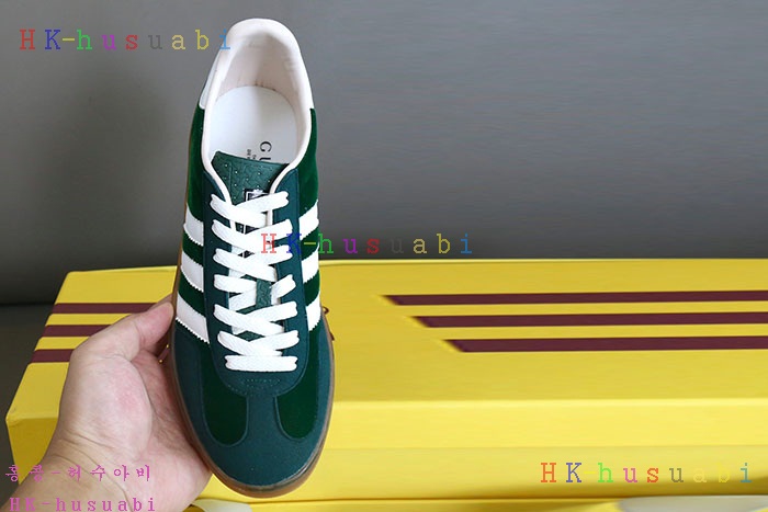 NEW 구찌 스니커즈 신상 GU 552411