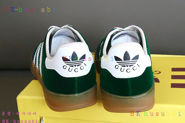 NEW 구찌 스니커즈 신상 GU 552411