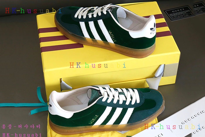NEW 구찌 스니커즈 신상 GU 552411