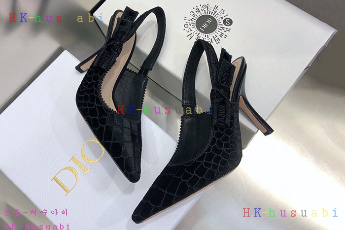 NEW 디올 신발 신상 DR 2524001