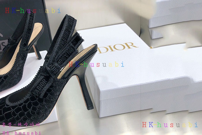 NEW 디올 신발 신상 DR 2524001