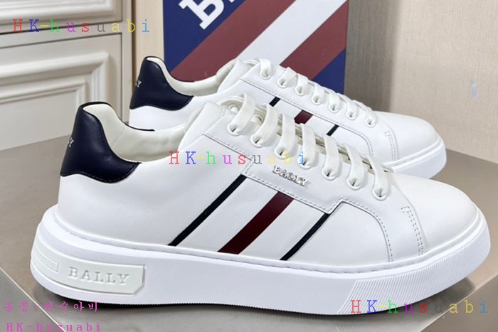 NEW 발리 스니커즈 신상 B 92404