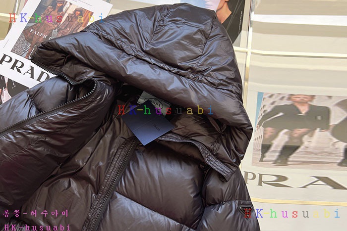 NEW 프라다 패딩 신상 P 5828816