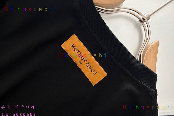 NEW 루이비통 반팔티 신상 LV 9582443