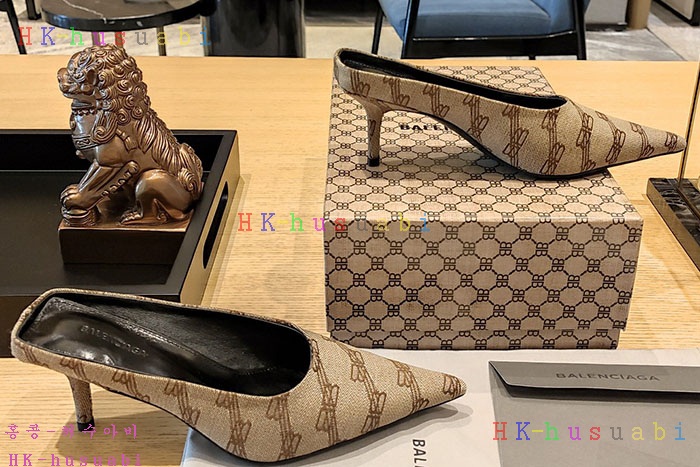 NEW 발렌시아가 신발 신상 B 72233881