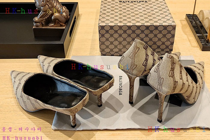 NEW 발렌시아가 신발 신상 B 72233881