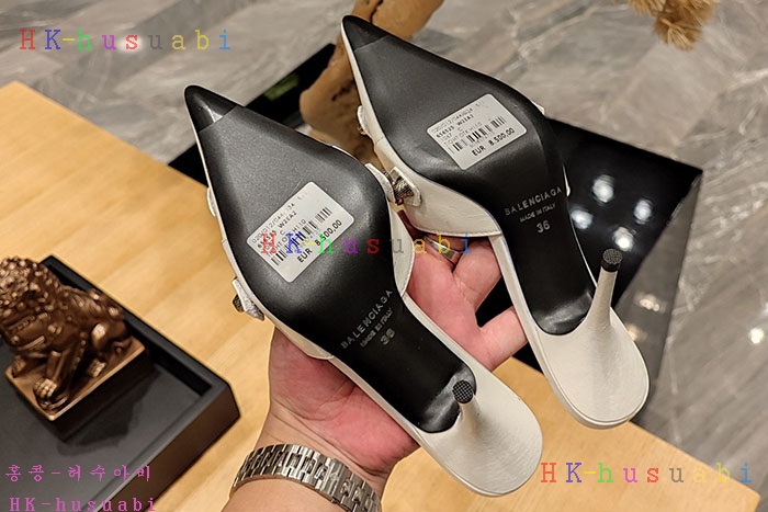 NEW 발렌시아가 신발 신상 B 788111