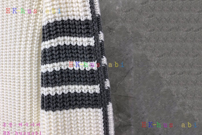 NEW 톰브라운 니트 신상 TB 965626