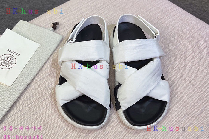 NEW 에르메스 샌들 신상 H 953775