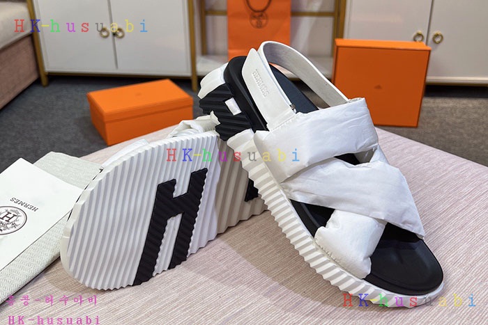 NEW 에르메스 샌들 신상 H 953775