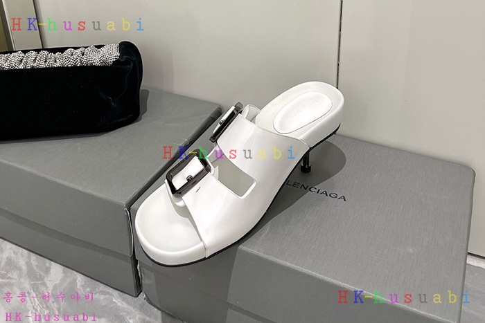 NEW 발렌시아가 신발 신상 B 7470012