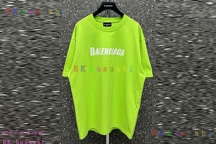 NEW 발렌시아가 반팔티 신상 B 857207