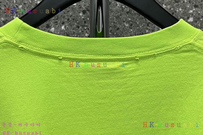 NEW 발렌시아가 반팔티 신상 B 857207