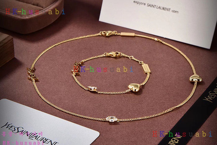 NEW 입생로랑 귀걸이 신상 SL 858003