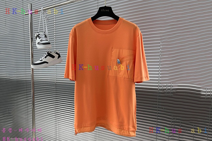 NEW 보테가베네타 반팔티 신상 BV 2524006
